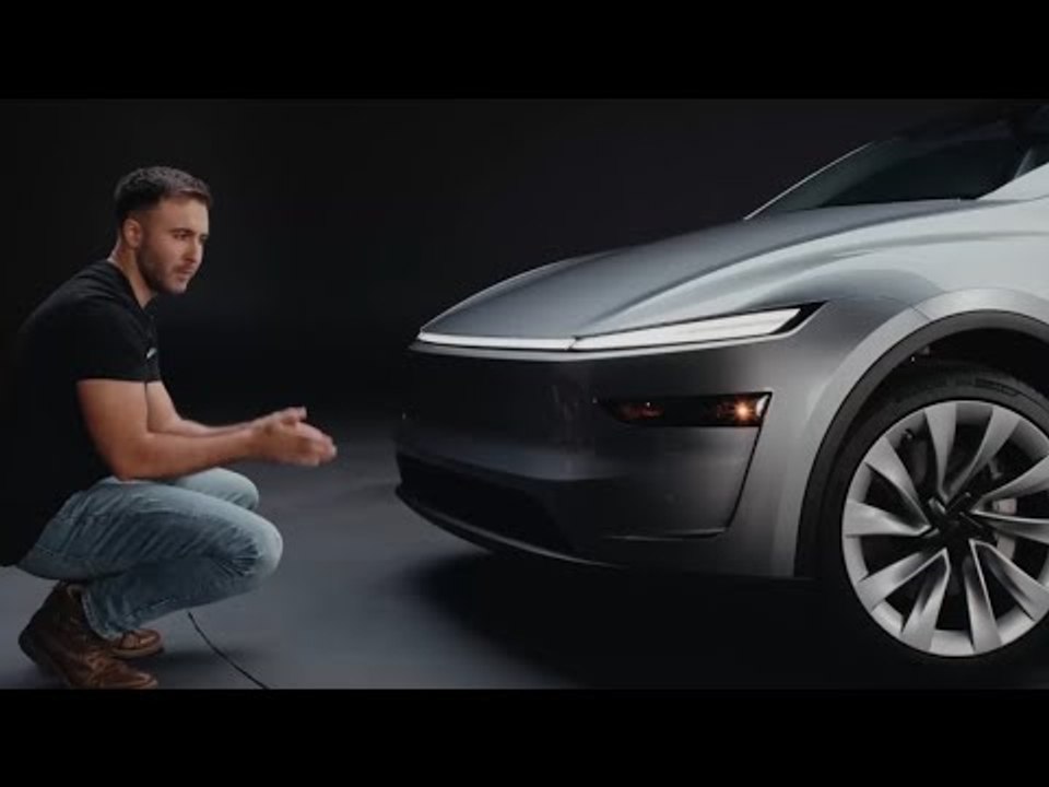 2025 Tesla Model Y: Alle Neuerungen & Verbesserungen im Detail erklärt (engl.)
