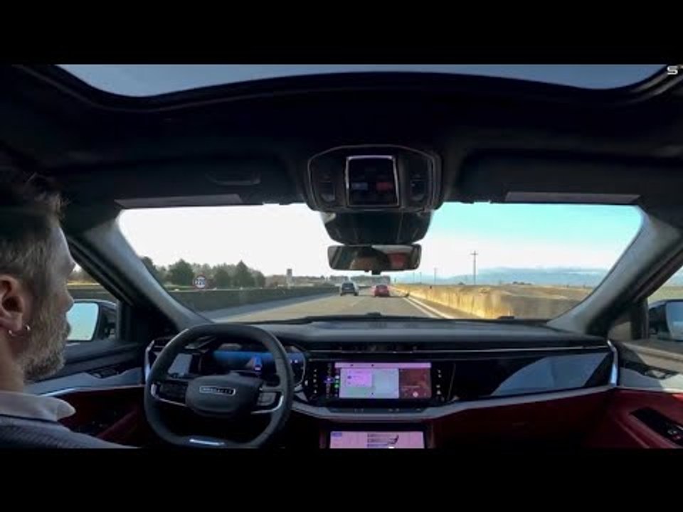 Autonomes Fahren mit Stellantis: STLA AutoDrive auf Level 3 verfügbar