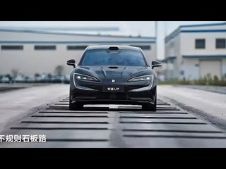BYD YangWang U7 mit 1.300 PS: Das beeindruckende Elektro-Superauto 🚗 - thumbnail