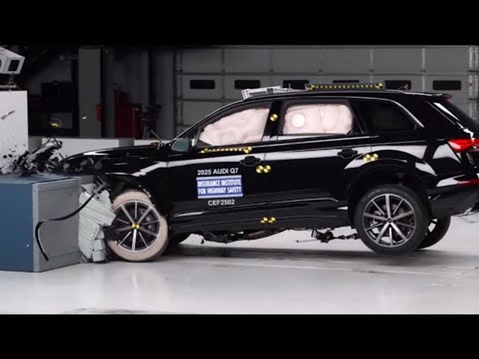 2025 Audi Q7 (4M) im Crash-Test: So sicher ist er wirklich!
