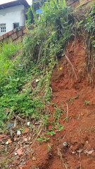 Moradores da ilha amarela denunciam descaso da prefeitura por falta de encosta