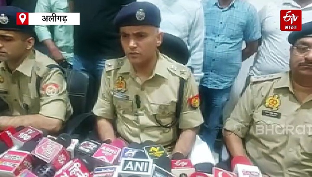 मंदिरों में 'आई लव मोहम्मद' लिखने के मामले में खुलासा; विरोधियों को फंसाने के लिये रची साजिश, चार आरोपी गिरफ्तार