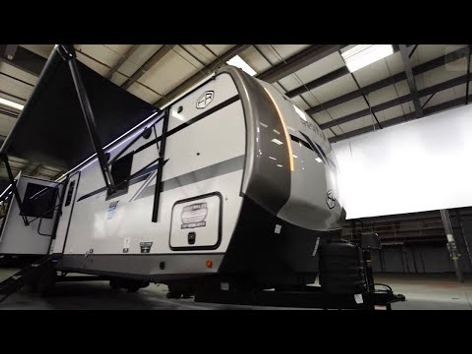 Größter Salem Travel Trailer 2025: Der neue Hemisphere 308RL Wohnanhänger im Check!