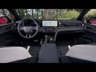 2026 Toyota Camry SE AWD – Schwarzer Innenraum im Detail
