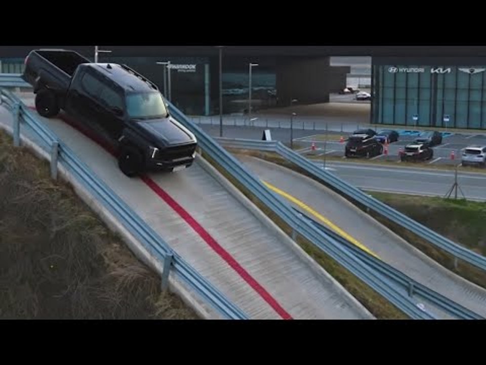 2025 Kia Tasman im Offroad-Test: Schlägt er Ford Ranger & Hilux?