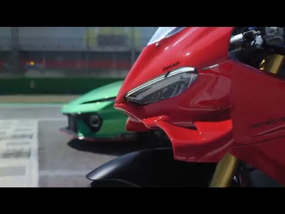 2025 Dragrace: Ducati Panigale V4 vs. Lamborghini Temerario – Wer gewinnt?