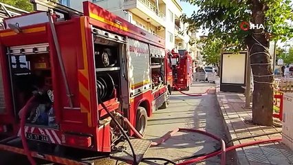 Metruk binada çıkan yangın korkuttu