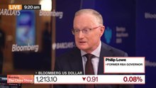 Former RBA Chief Lowe Urges Policy Pause