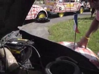 On a cassé la 2CV limousine - Le Tour 2007