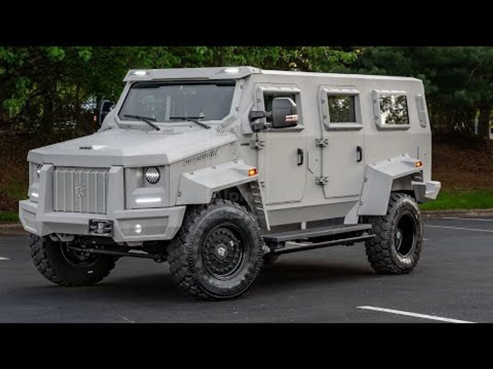 Alpine armoring condor mit 330 ps, panzerung und 8,7 tonnen gewicht