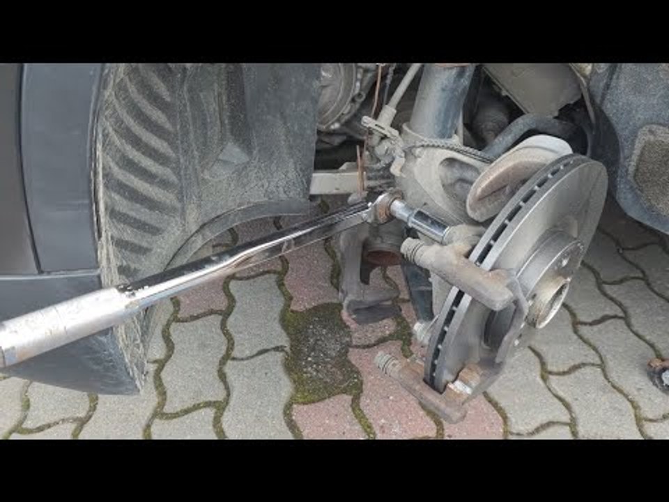Bmw bremsscheiben vorne + beläge wechseln tutorial | f39, x1 f48, x3, x4, 3er, 2er, 1er usw.