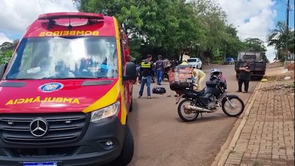 Acidente entre motocicleta e caminhonete mobiliza socorristas em Cascavel