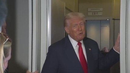 TRUMP SHAKES ON AIR FORCE ONE: Hilarious Moment During Rough Flight