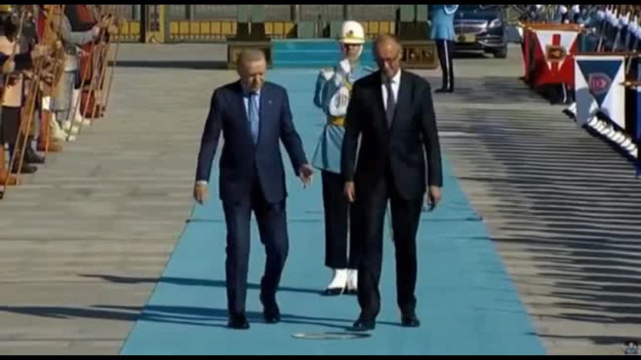 Il cancelliere tedesco Merz ricevuto da Erdogan ad Ankara