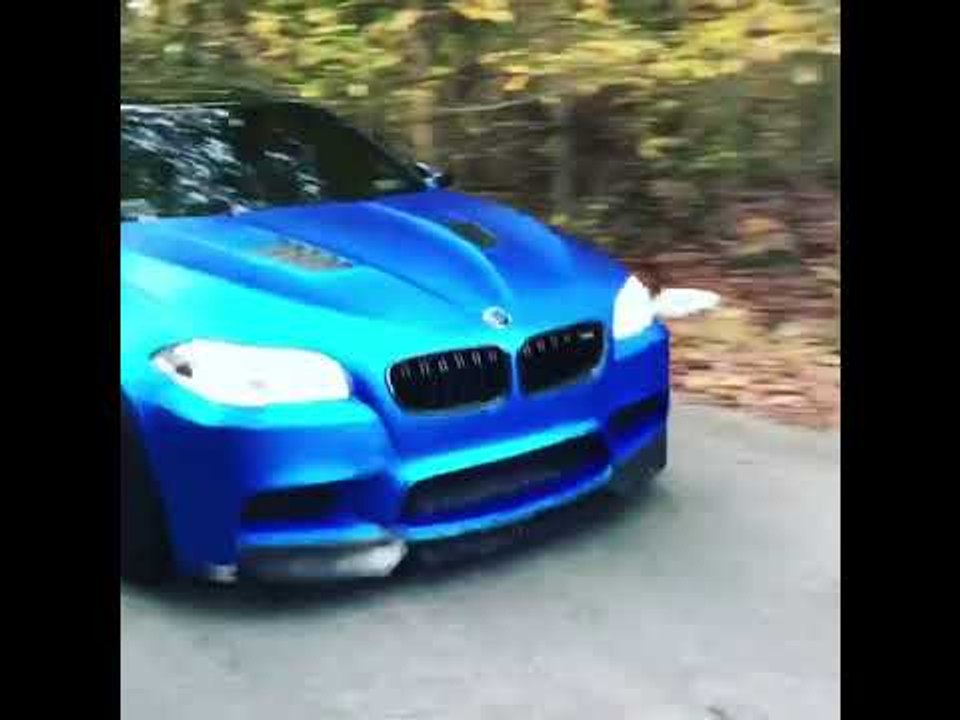 Amazing mattblue BMW M5 F10 Tuning Bodykit Carbon