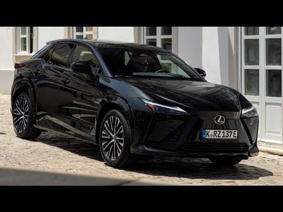 2025 lexus rz 500e luxury im edlen graphite black | alle details zum rz