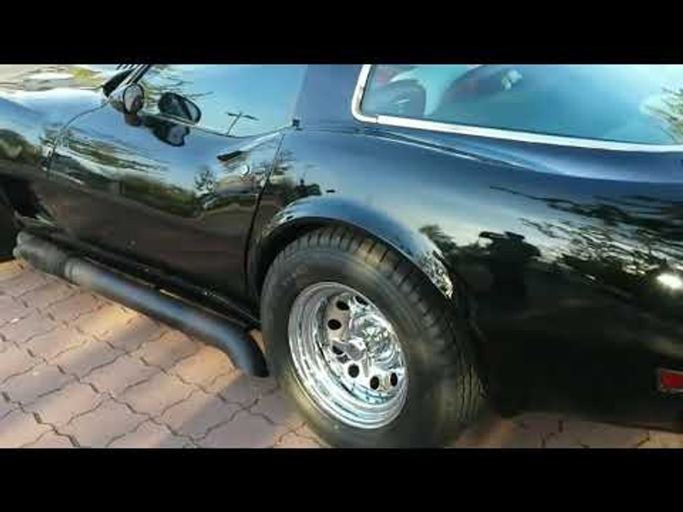 Tuning Chevrolet Corvette C3 Stingray V8 mit Sidepipes
