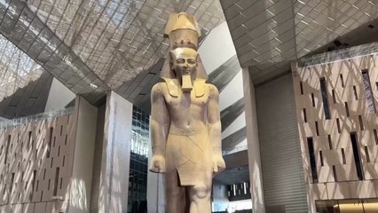 이집트 대박물관 다음 달 개관..."세계 최대 5만 점 유물 소장" / YTN