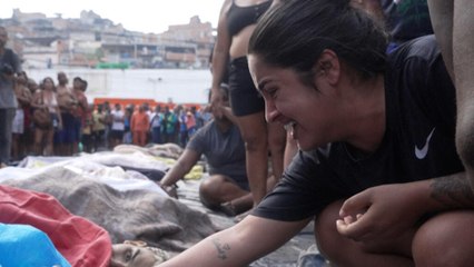 Dolor y rabia en Río: tras sangrienta redada, las familias lloran a sus muertos