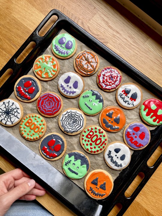 Cookies Halloween Faciles pour Goûter Enfant | Recette Ludique Biscuits Décorés avec Glaçage Royal