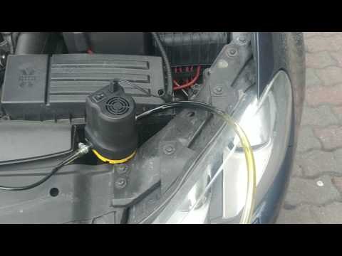 VW Golf 6 MK6 Ölwechsel Öl abpumpen mit Elektropumpe