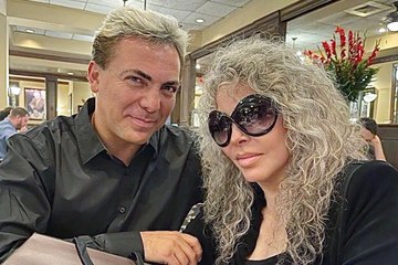 ¡Cristian Castro rompe el silencio sobre la supuesta golpiza que le dio a su madre!