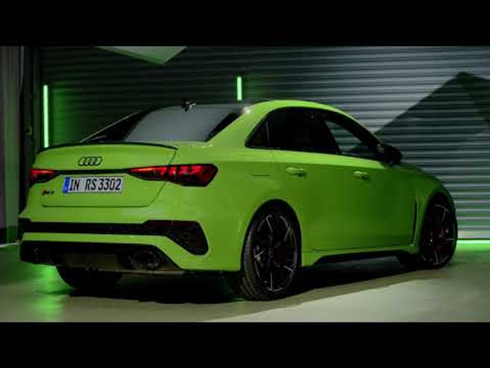 2022 Audi RS 3 Limousine in Kyalami Green inklusive RS-Family - Studioaufnahmen innen und außen!