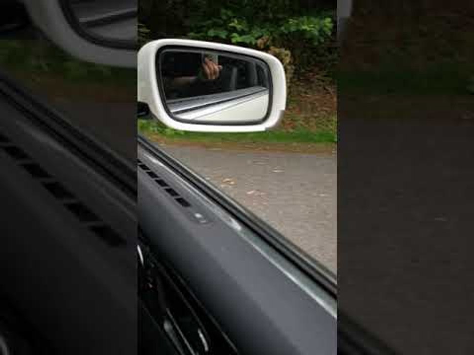 Klacken / Knistern beim Beschleunigen VW Phaeton 2008 (3.0tdi V6)