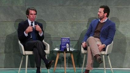 Aznar afirma que el único objetivo de "la extrema derecha de Vox" es acabar con el PP
