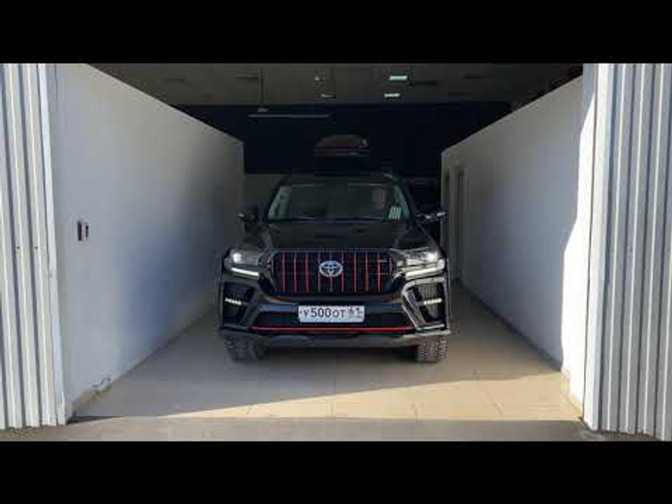 Toyota Land Cruiser 200 'HAKAMA' Widebody von SCL Global Concept