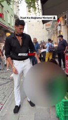 İstanbul Beyoğlu’nda skandal görüntü: Kadının boynuna tasma