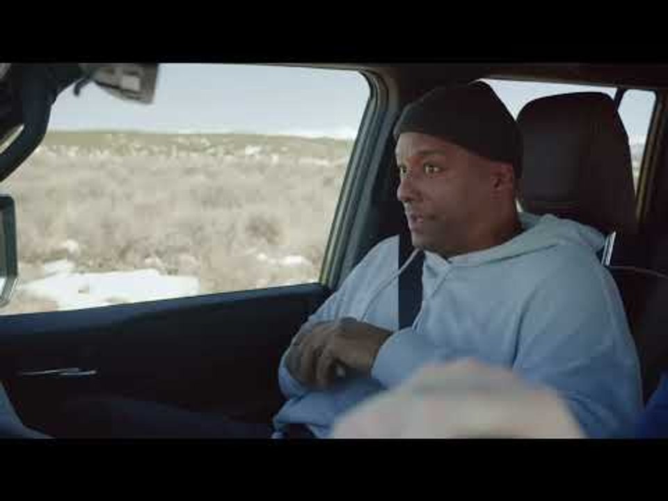 2024 Toyota Land Cruiser Road Trip | Hilary Swank & Jimmy O Yang ohne Navi unterwegs (by Toyota USA)