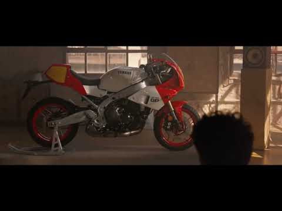 2024 YAMAHA XSR900 GP: Rückblick auf die Ära des Motorradrennsports!