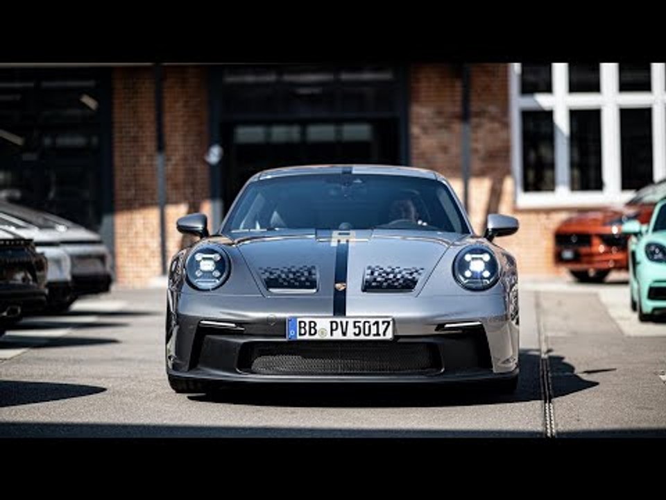 Sonderwunsch Unikat: Porsche 911 GT3 (992) im Jubiläums-Design des Porsche Supercup!