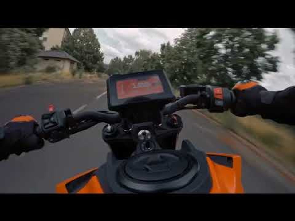 2024 KTM 125 & 390 DUKE - KTM präsentiert 1-Zylinder Duke Line-up für 2024!