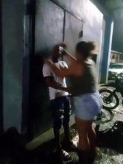 Roatan: Mujer castiga a su pareja por salir sin permiso con sus amigos