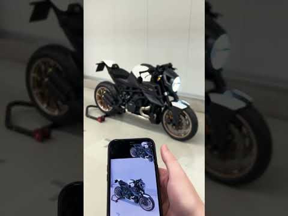 Perfektion in Diamantweiß - BRABUS 1300R Masterpiece Edition #KTM #Brabus1300RMasterpieceEdition