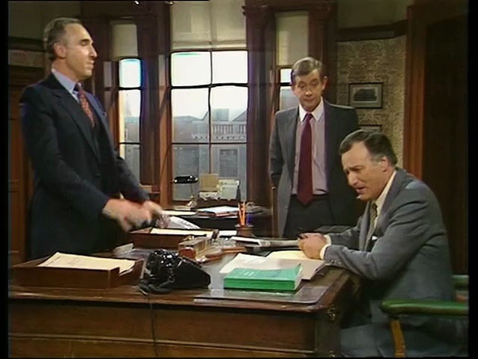 Yes Minister - S02E05 - The Devil You Know