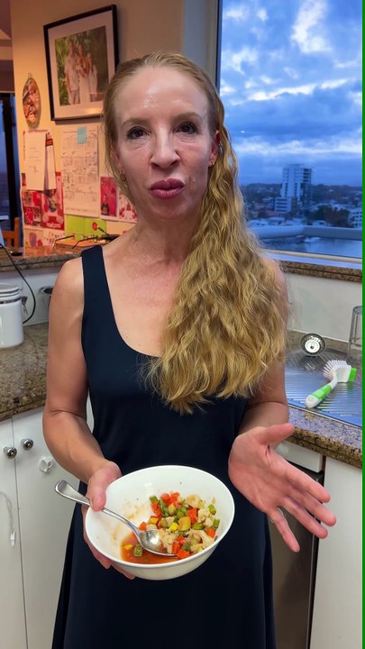 Unlock Deeper Sleep: Mastering the 3-2-1 Rule with My Go-To Veggie Bowl Dinner