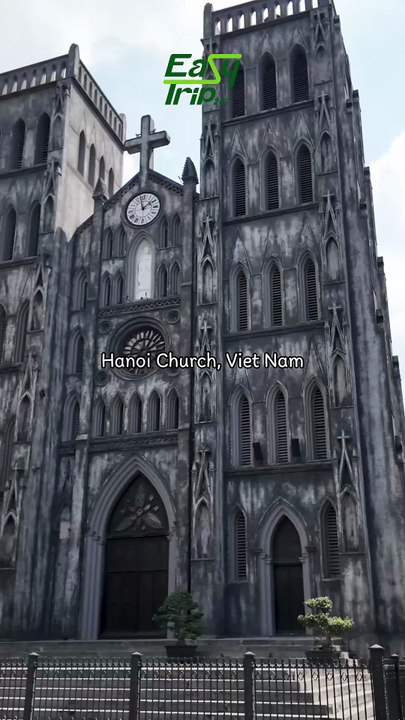 Ha Noi Church | St. Joseph’s Cathedral, Hanoi – Timeless Beauty of Vietnam