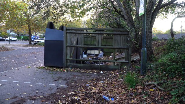 Grieving King's Hill mum fined £300 for flytipping after attempting to donate dead husband's clothes