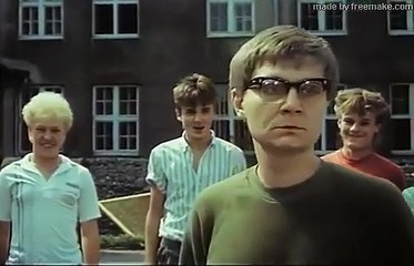 Ostatni Dzwonek - film obyczajowy
