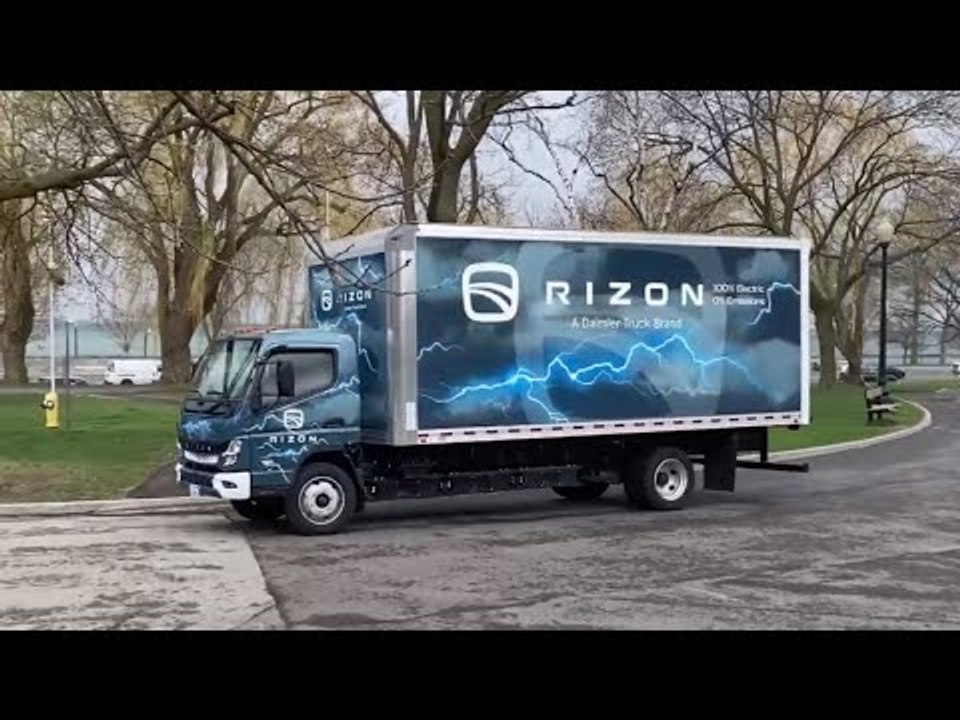 Daimler Truck: RIZON bringt ersten Elektro-Lkw nach Kanada!