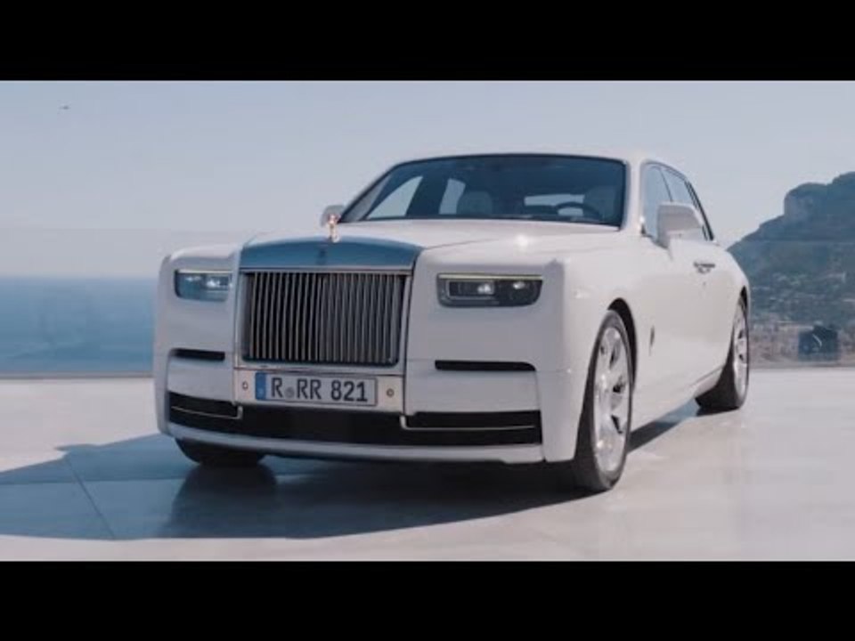 2025 Rolls-Royce Phantom Series II - The Sentimentalist