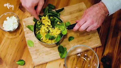 Your Thanksgiving Side Dish of Boxed Mac and Cheese Doesn’t Have to Be a Boring One!