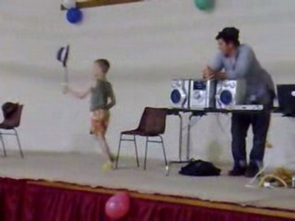 danse a l'anniversaire de nadine