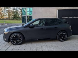 2026 BMW iX M70 xDrive mit 659 PS & 1.015 NM im Detail (Frozen Deep Grey metallic)