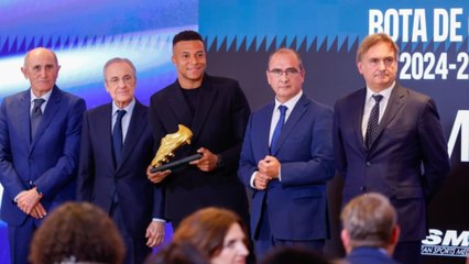 Juan Ignacio Gallardo: "Hay dos zapatos míticos en la historia..."