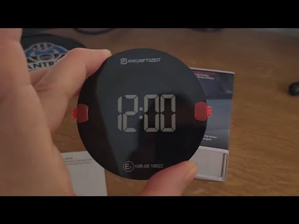 2025 Ooono P-Disc No3: Die dünnste & solarbetriebene Parkscheibe im Test!