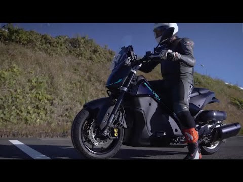 2025 Yamaha SPHEV: Hybrid-Roller mit 3 Motoren | VMAX als Prototyp
